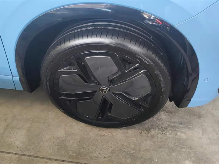 Фото 6 - Volkswagen Tiguan L Pro