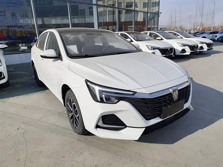 Фото 4 - Roewe i6 Max EV