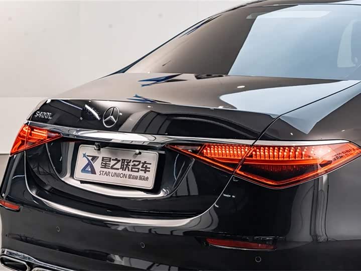 Фото 9 - Mercedes-Benz S-Class