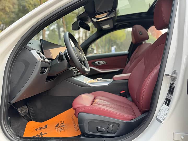 Фото 4 - BMW 3 Series