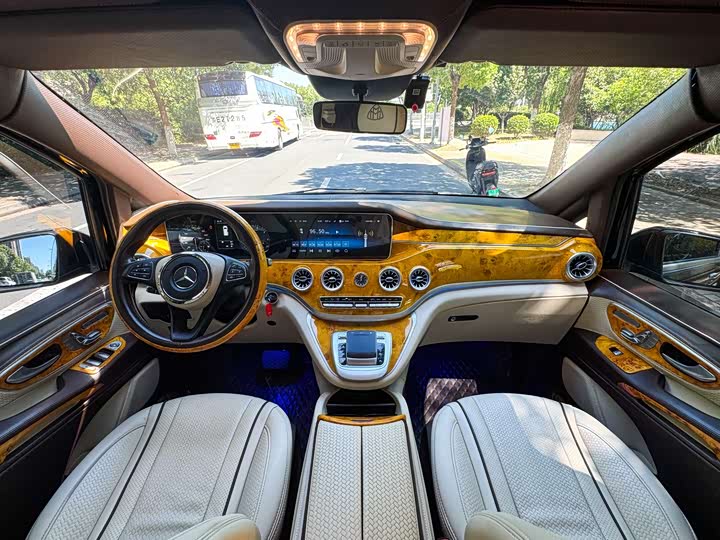 Фото 7 - Mercedes-Benz Vito