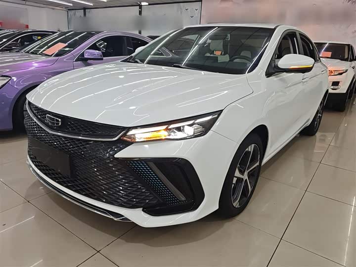 Фото 2 - Geely Emgrand L