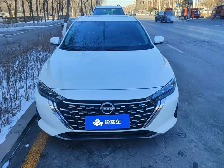 Фото 2 - Nissan Sylphy