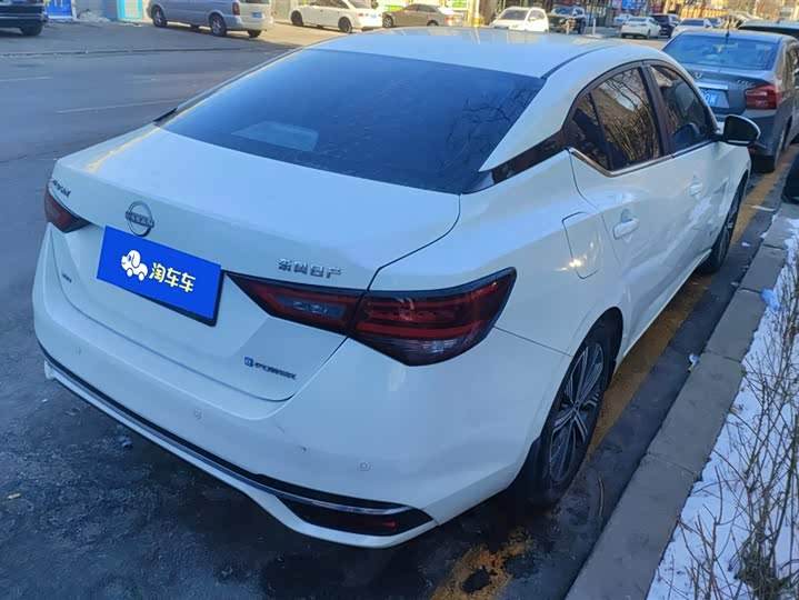 Фото 3 - Nissan Sylphy