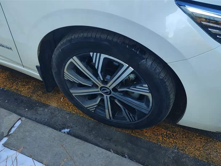 Фото 6 - Nissan Sylphy