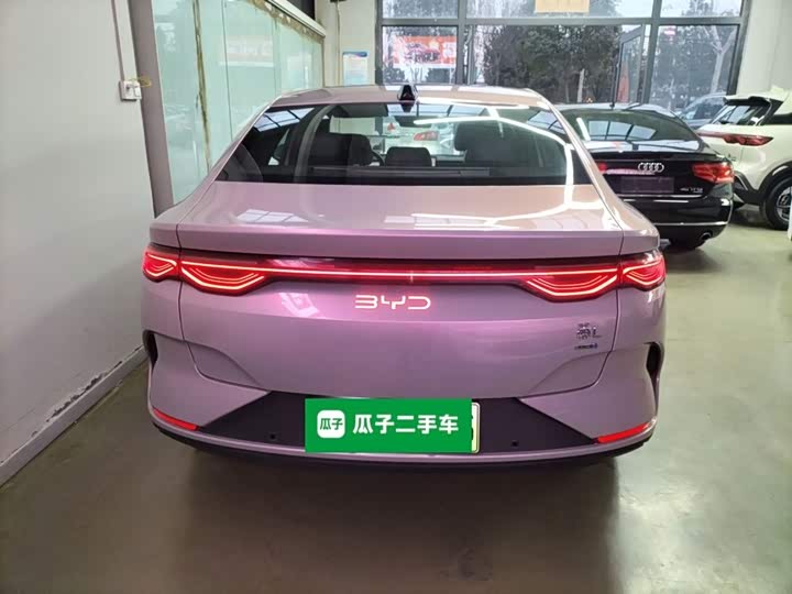 Фото 6 - BYD Qin L