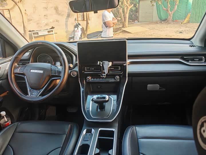 Фото 4 - Haval M6