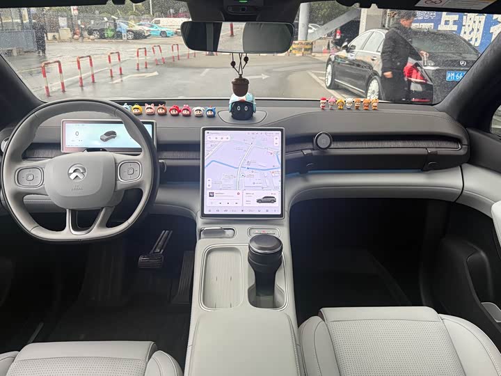 Фото 8 - Nio ES6