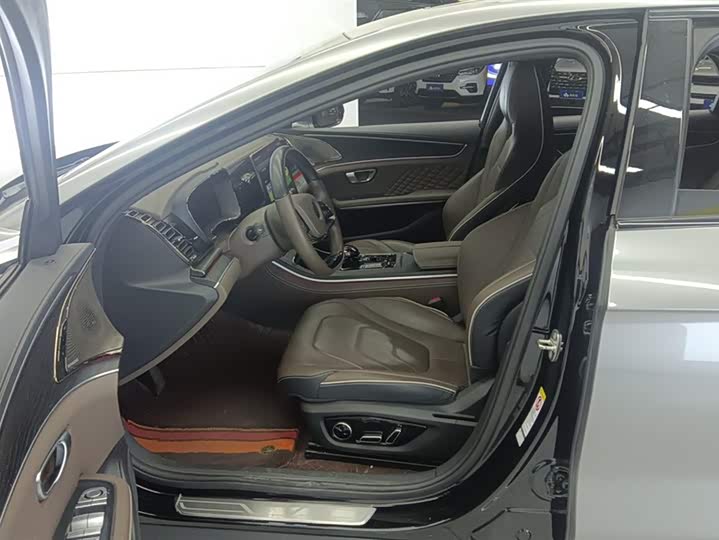 Фото 5 - BYD Han