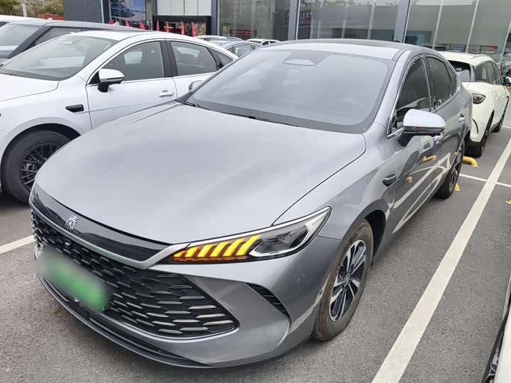 Фото 2 - BYD Qin Plus