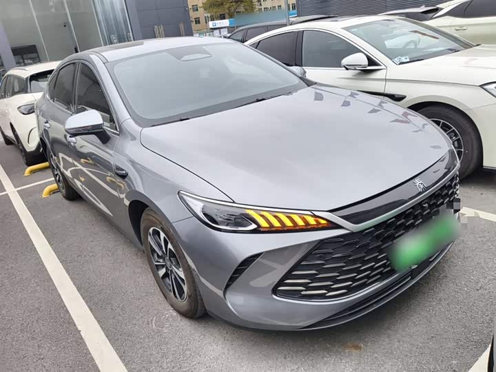 Фото 4 - BYD Qin Plus