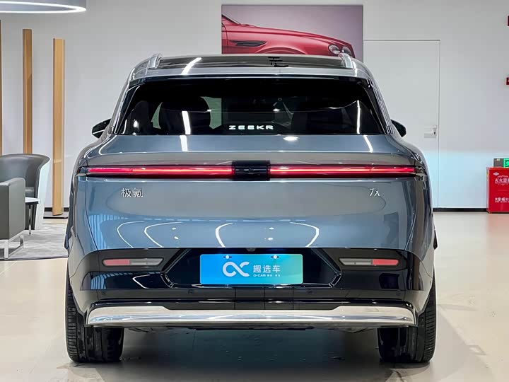 Фото 6 - Zeekr 7X
