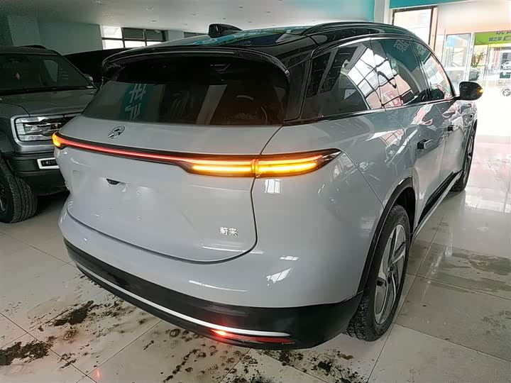 Фото 7 - Nio ES6