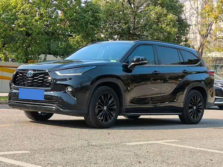 Фото 3 - Toyota Highlander