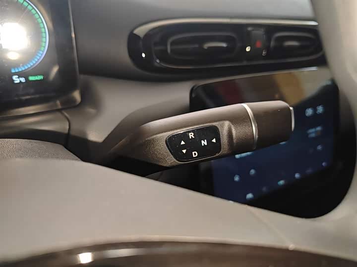 Фото 6 - Leapmotor T03