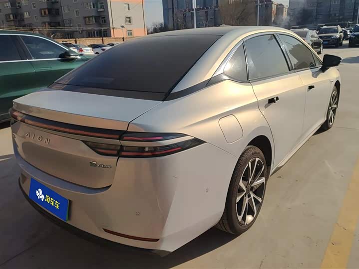 Фото 3 - GAC Aion S Plus