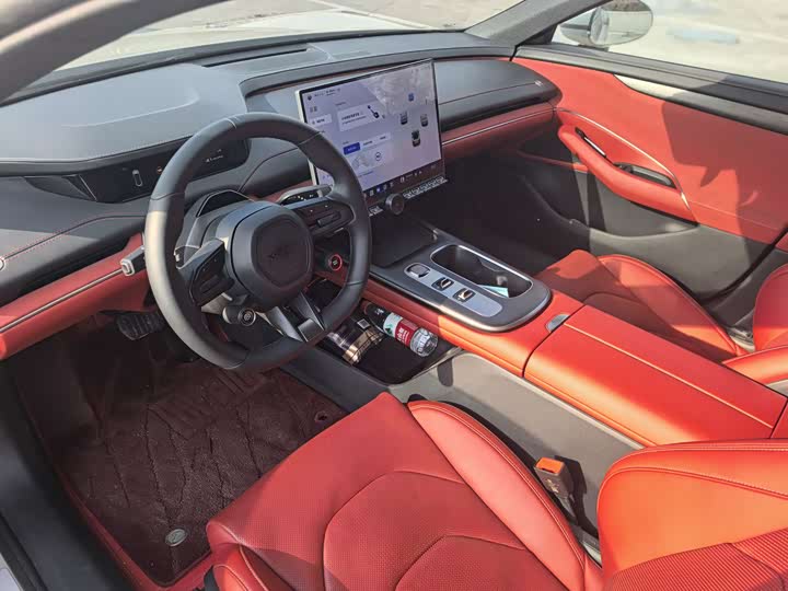 Фото 8 - Xiaomi SU7