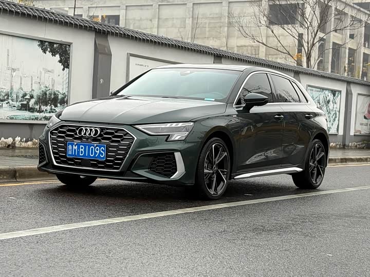 Фото 1 - Audi A3