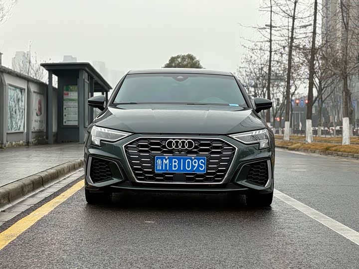 Фото 2 - Audi A3