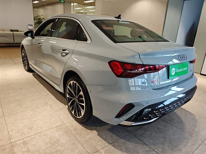 Фото 5 - Audi A3