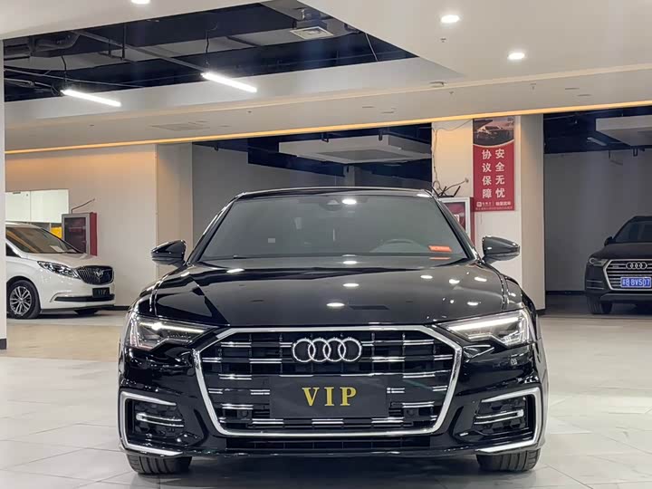 Фото 2 - Audi A6L