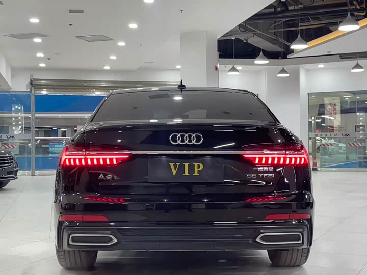 Фото 8 - Audi A6L