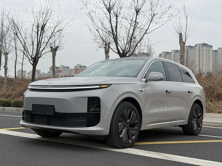 Фото 1 - LiXiang L6