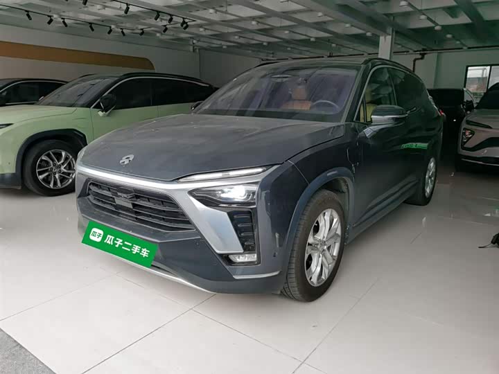 Фото 2 - Nio ES8