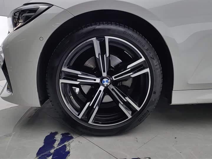 Фото 6 - BMW 3 Series