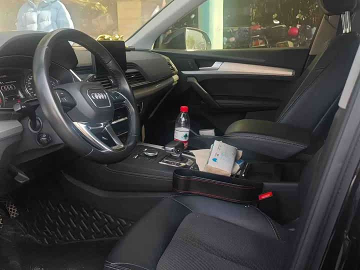 Фото 3 - Audi Q5L