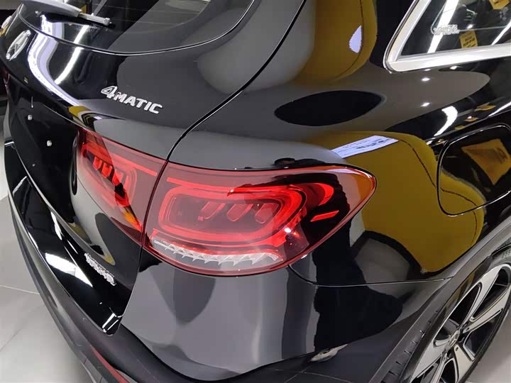 Фото 8 - Mercedes-Benz GLC-Class