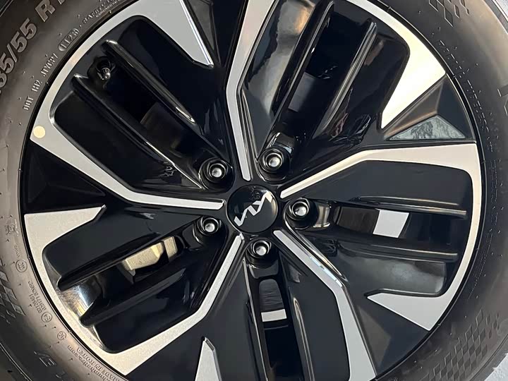 Фото 9 - Kia EV6