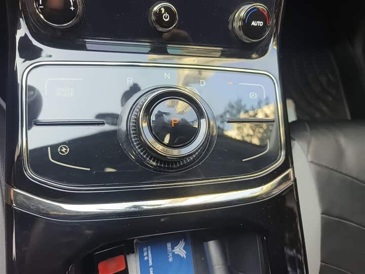 Фото 7 - Hozon U