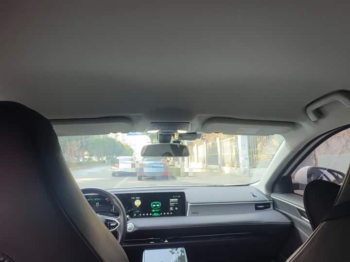 Фото 9 - Hozon U