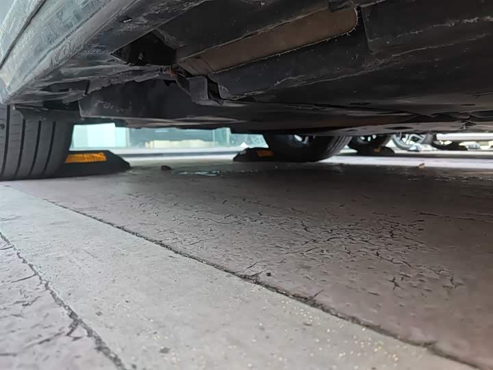 Фото 4 - Toyota Camry