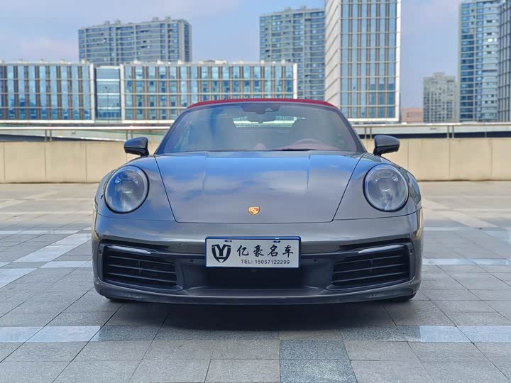 Фото 1 - Porsche 911