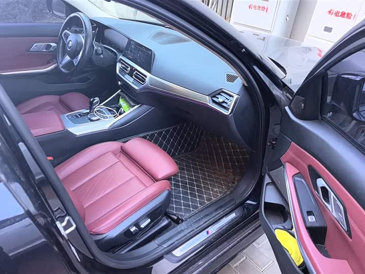 Фото 8 - BMW 3 Series