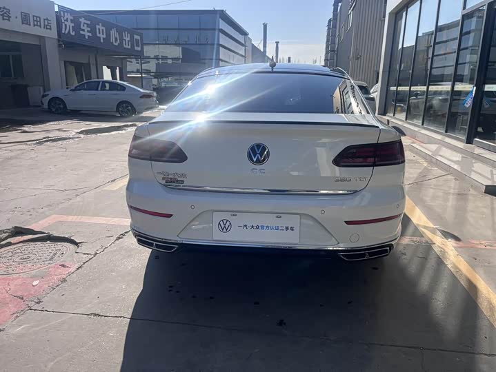 Фото 8 - Volkswagen CC