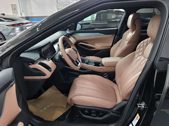 Фото 7 - BYD Song L