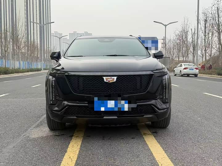 Фото 2 - Cadillac XT5