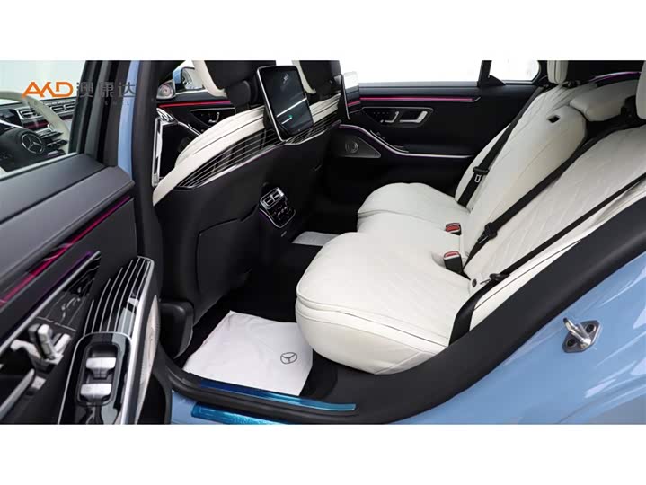 Фото 7 - Mercedes-Benz S-Class