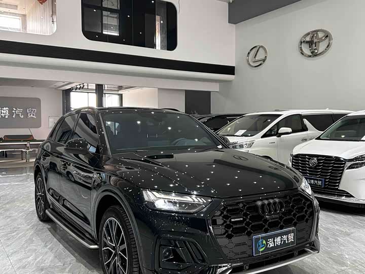 Фото 3 - Audi Q5L