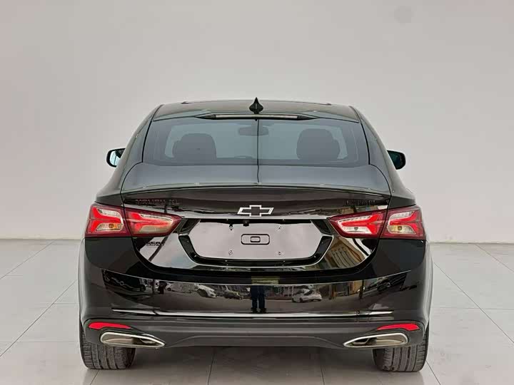 Фото 8 - Chevrolet Malibu XL