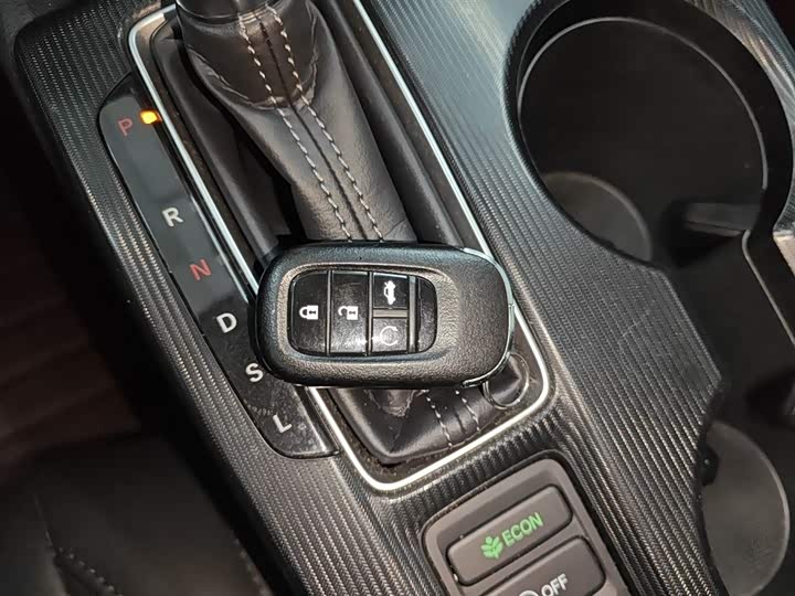 Фото 9 - Honda Civic