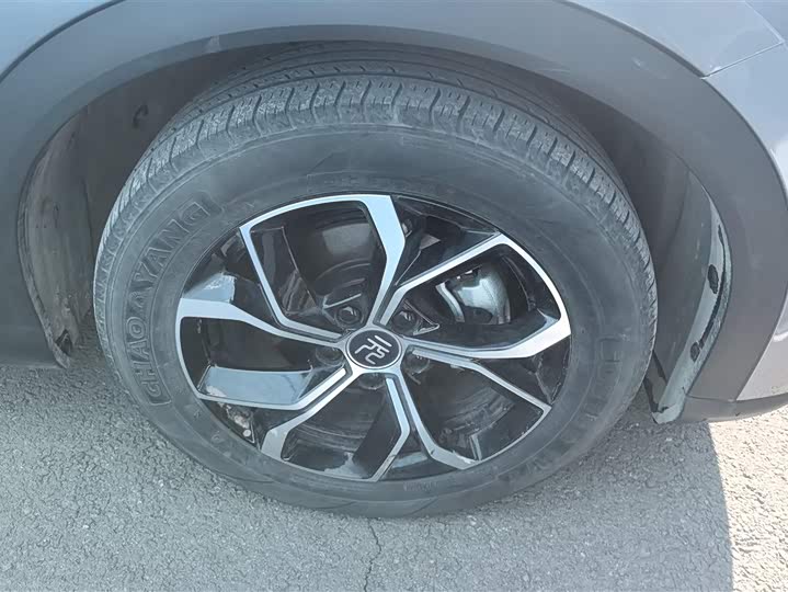 Фото 6 - BYD Yuan Plus