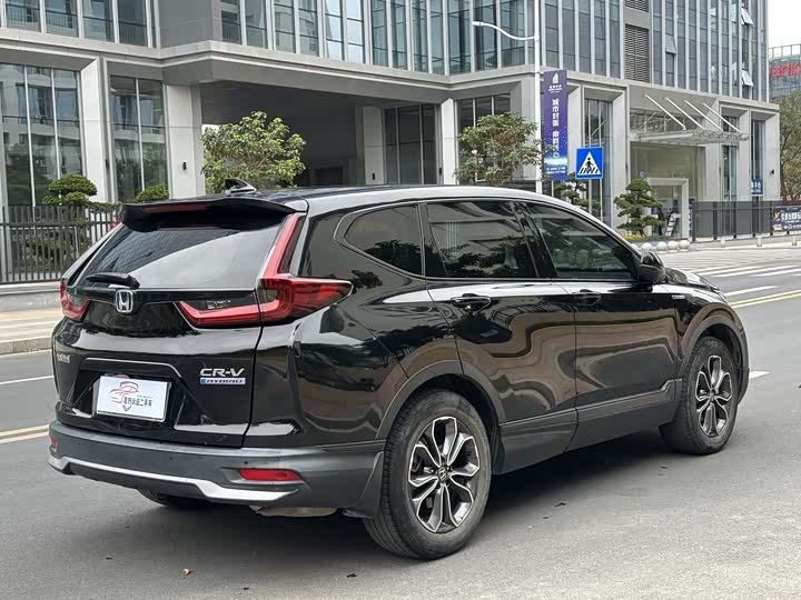 Фото 6 - Honda CR-V