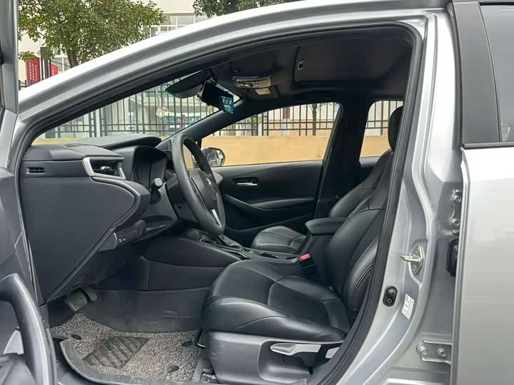 Фото 9 - Honda CR-V