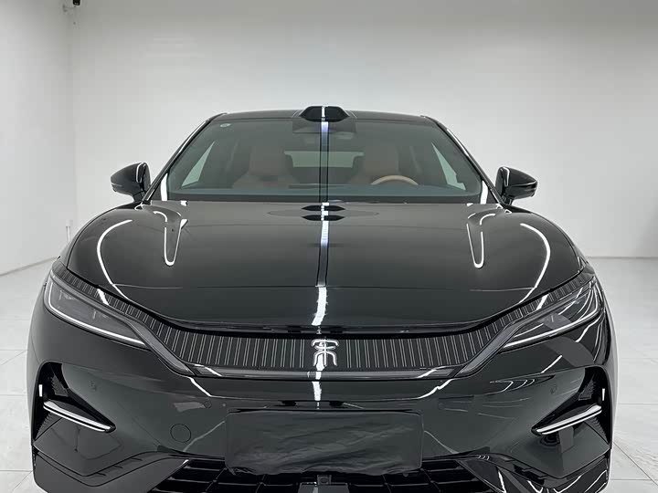 Фото 2 - BYD Song L