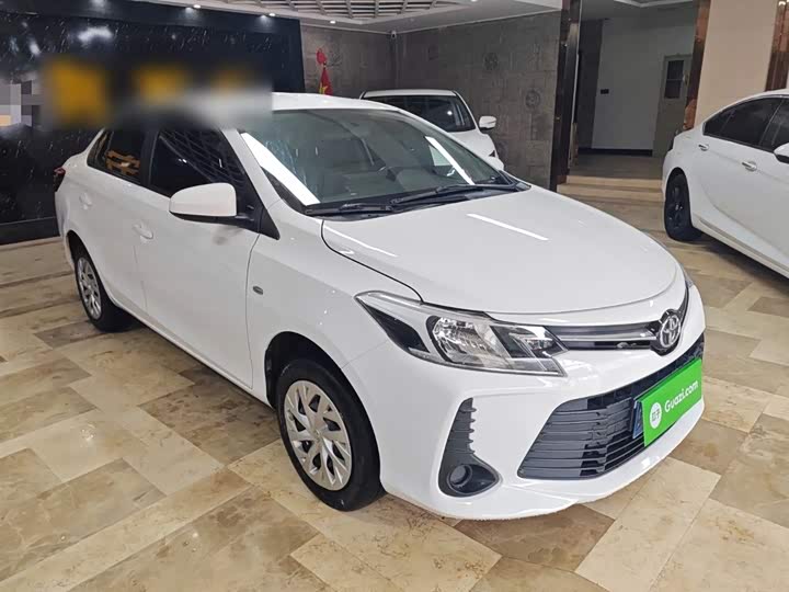 Фото 4 - Toyota Vios