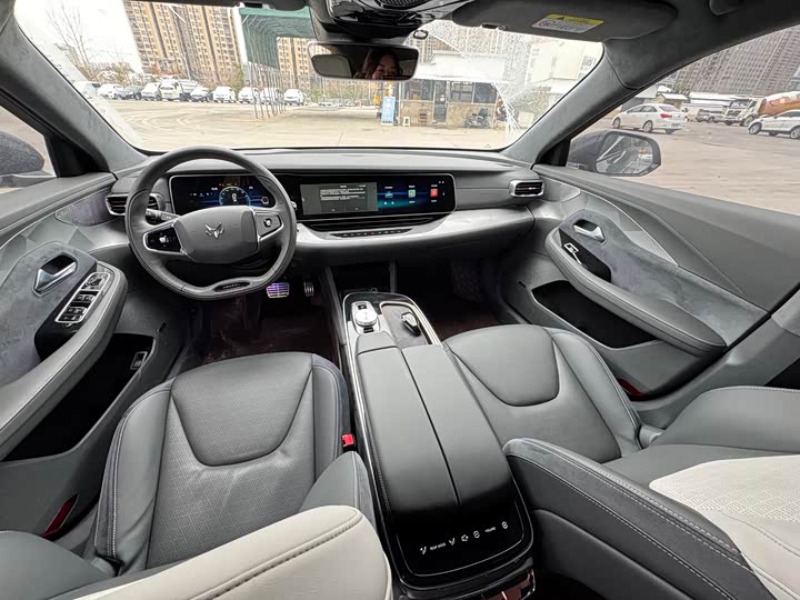 Фото 9 - BAIC Arcfox Alpha S